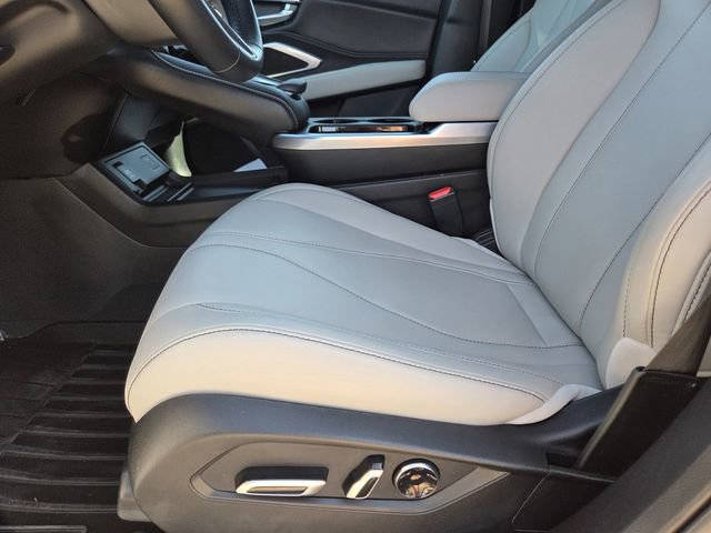 Certified 2025 Acura RDX SH-AWD image 13