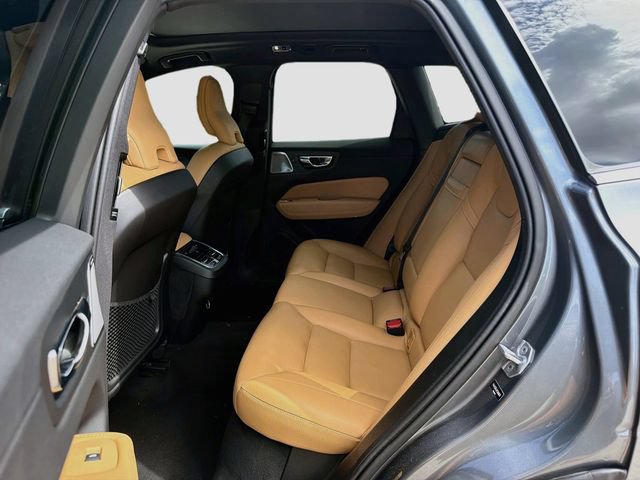 Used 2019 Volvo XC60 T6 Inscription AWD/4WD image 22