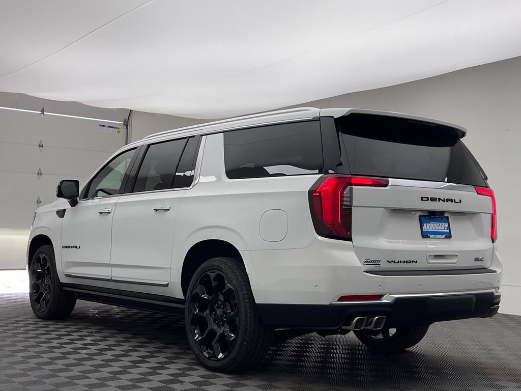 New 2026 GMC Yukon XL Denali w/ Denali Reserve Package AWD/4WD image 17