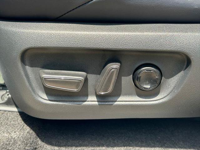 Certified 2025 Toyota 4Runner Platinum AWD/4WD image 28