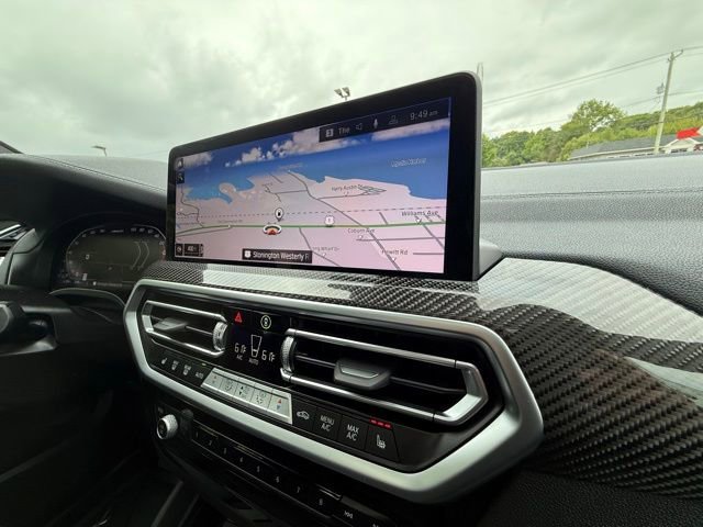Used 2024 BMW X4 M40i w/ Premium Package image 26