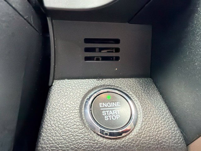 Used 2018 Ford F150 Lariat w/ Equipment Group 502A Luxury AWD/4WD image 12