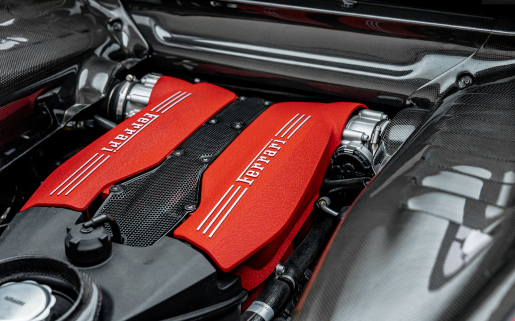 Used 2018 Ferrari 488 GTB RWD image 33