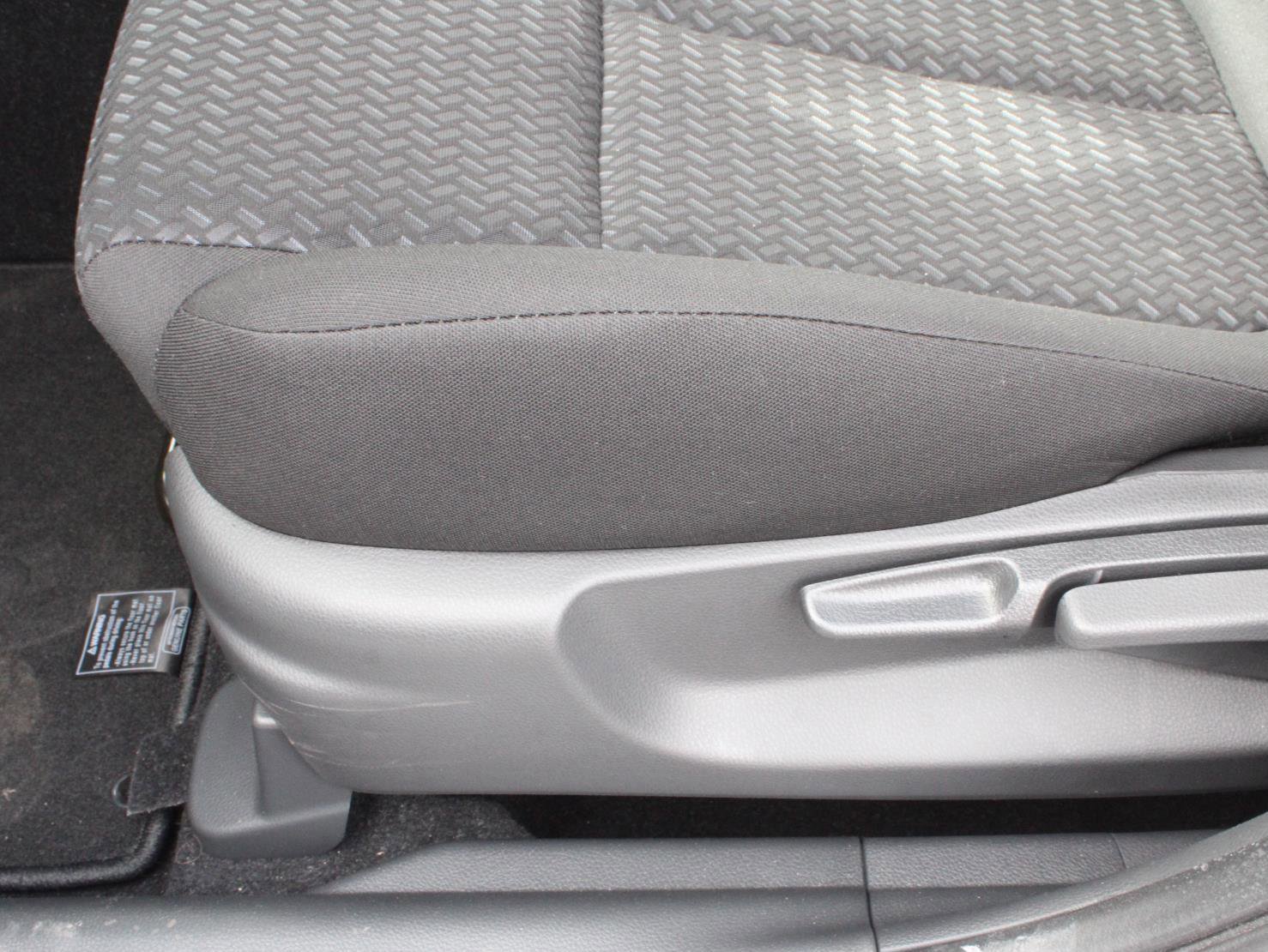 New 2025 Mitsubishi Eclipse Cross LE image 17