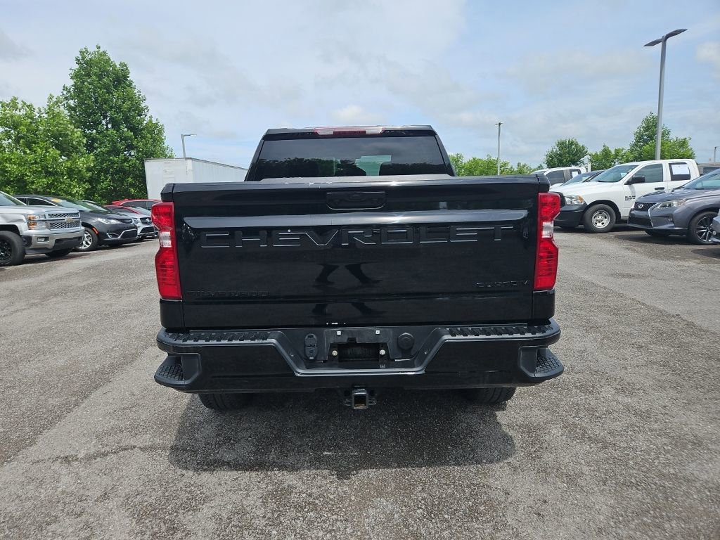Used 2024 Chevrolet Silverado 1500 Custom Trail Boss w/ Turbomax Blackout Package AWD/4WD image 6