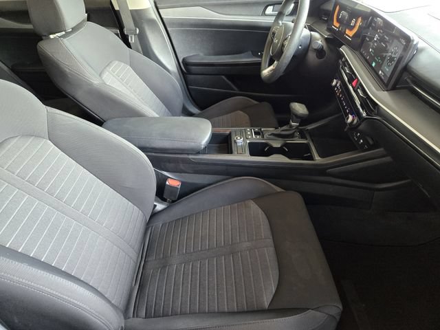 Used 2025 Kia K5 LXS FWD image 16