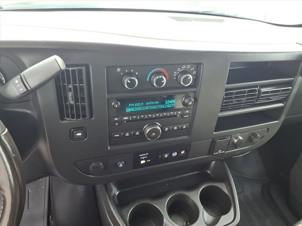 Used 2017 Chevrolet Express 3500 LT w/ LT Preferred Equipment Group image 23