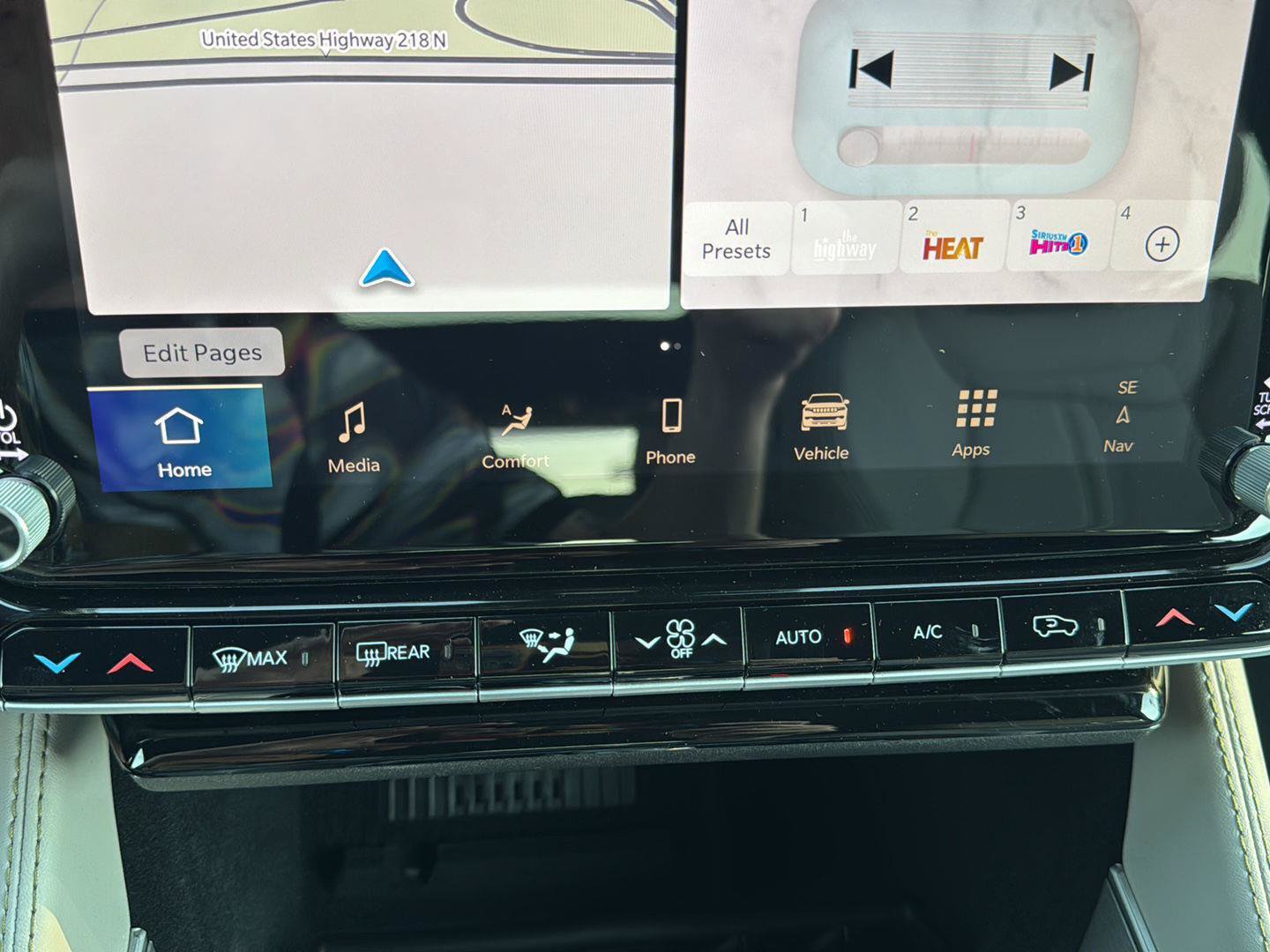 New 2026 Jeep Grand Wagoneer Limited AWD/4WD image 22