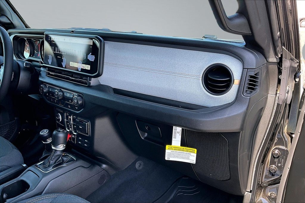 New 2026 Jeep Wrangler Unlimited Sport AWD/4WD image 17
