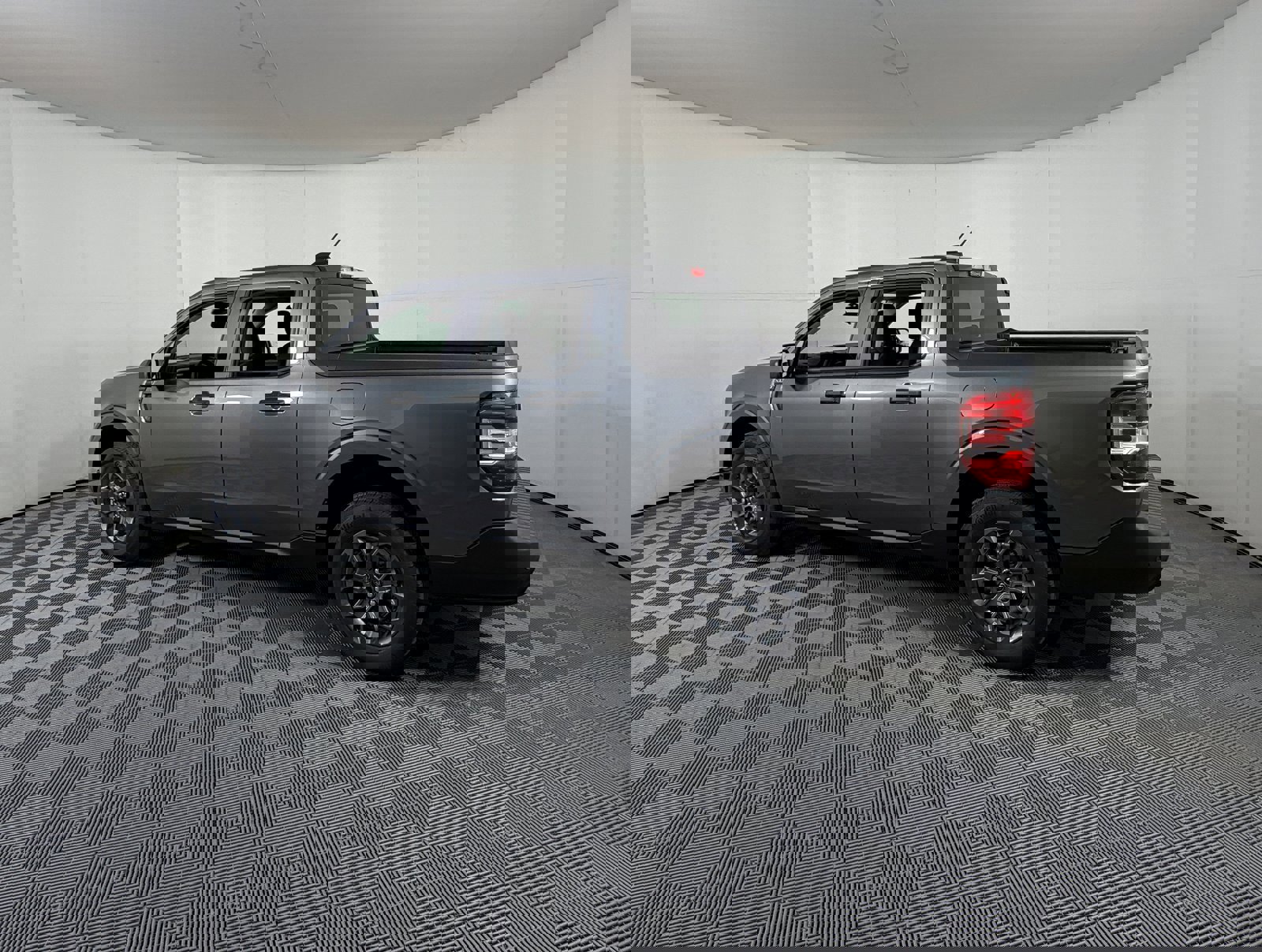 New 2025 Ford Maverick XLT w/ Equipment Group 301A image 3