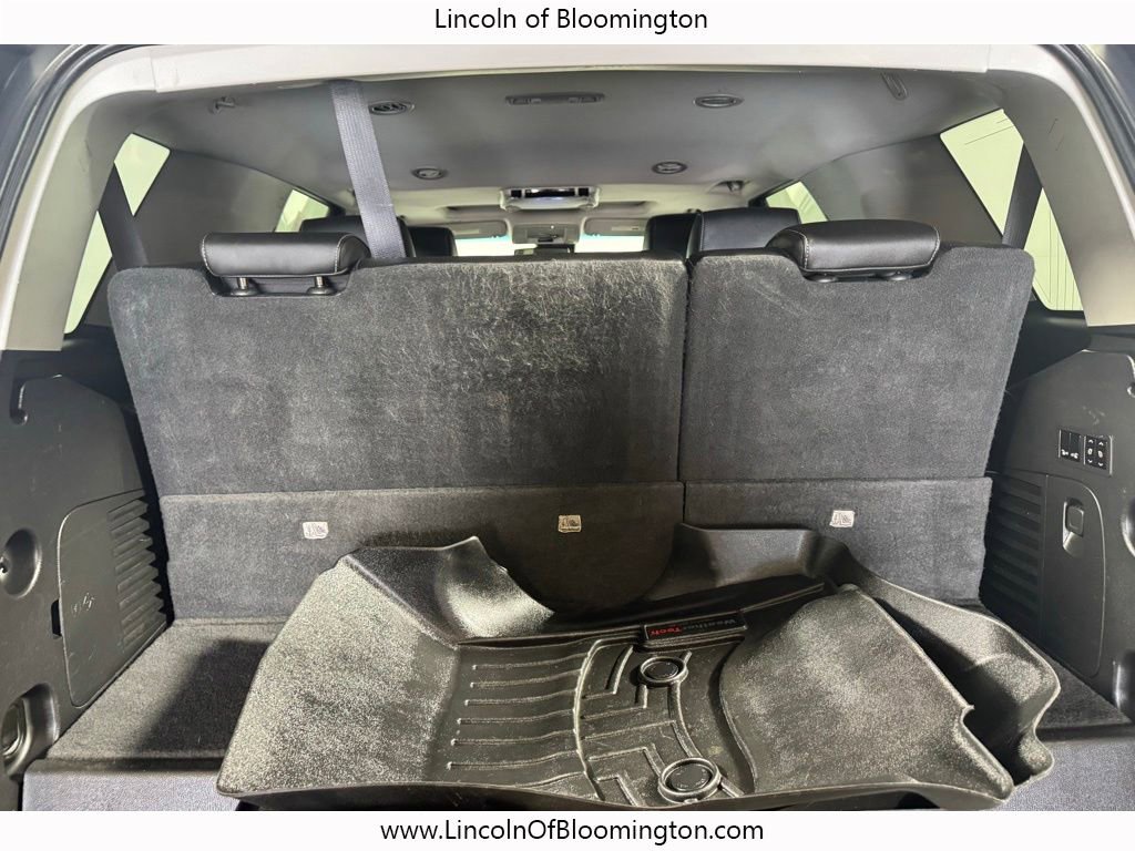 Used 2018 GMC Yukon SLT AWD/4WD image 35