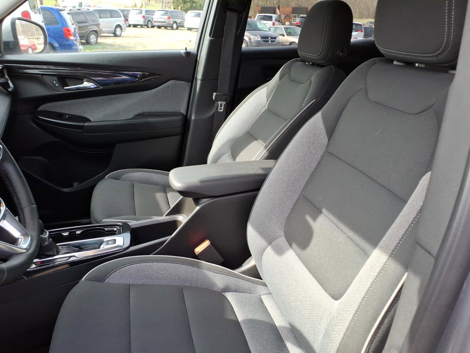 Used 2026 Chevrolet TrailBlazer LT w/ Convenience Package AWD/4WD image 5