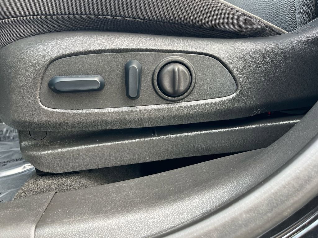 Used 2024 Chevrolet TrailBlazer LT w/ Convenience Package image 10