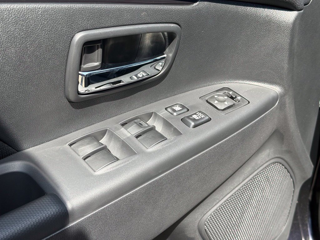 New 2027 Mitsubishi Outlander Sport ES FWD image 33