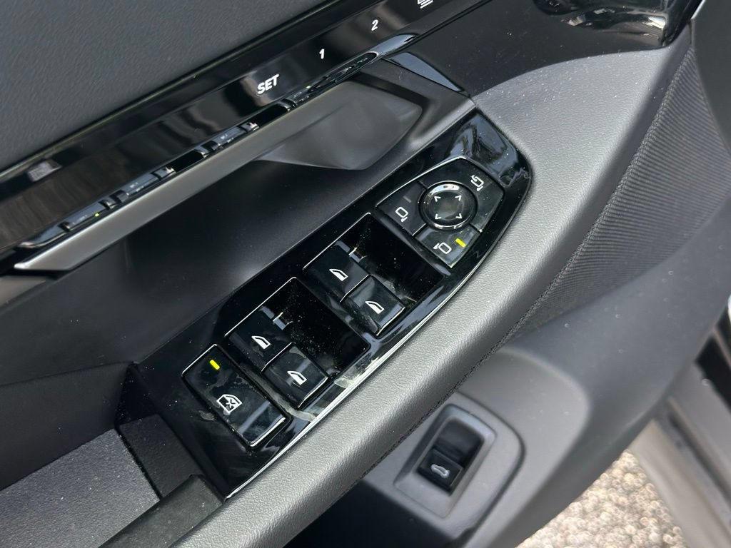 Certified 2026 BMW 530i w/ Premium Package RWD image 13