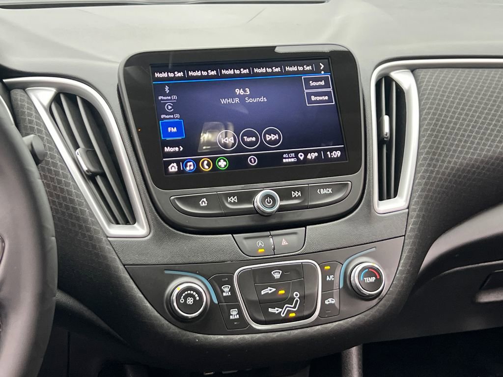 Used 2024 Chevrolet Malibu RS image 21