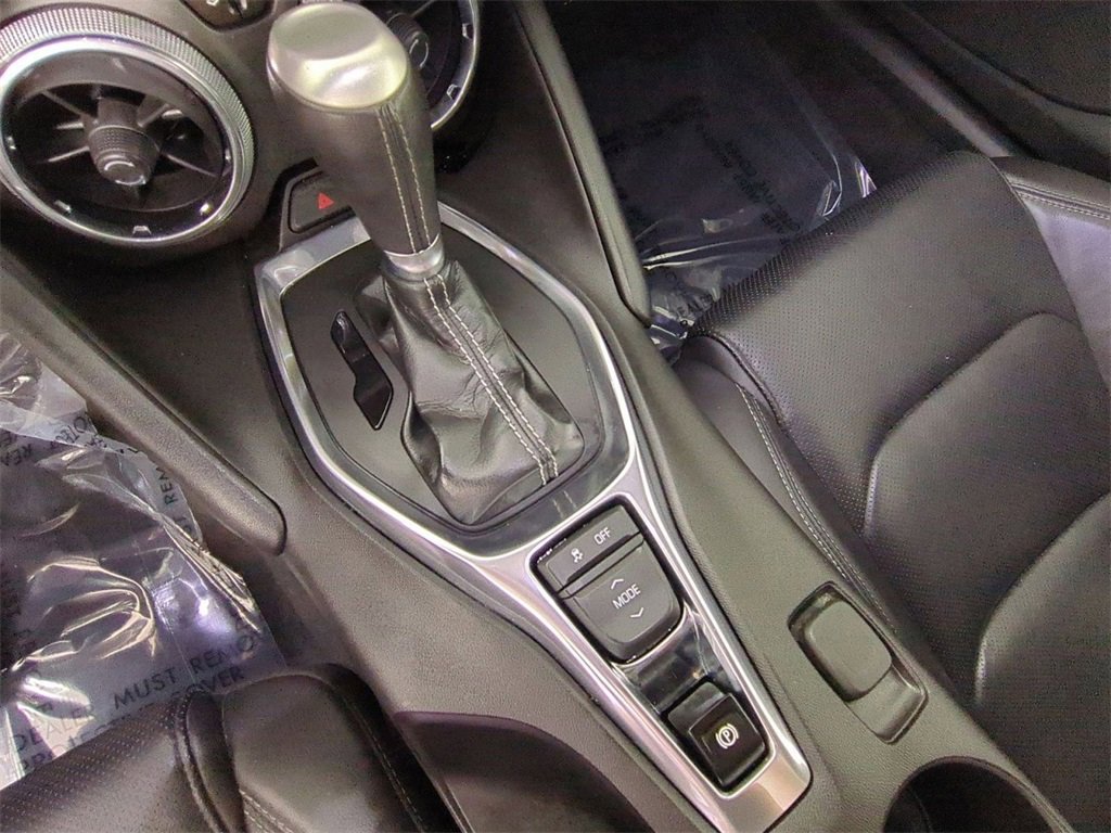 Used 2018 Chevrolet Camaro LT image 16