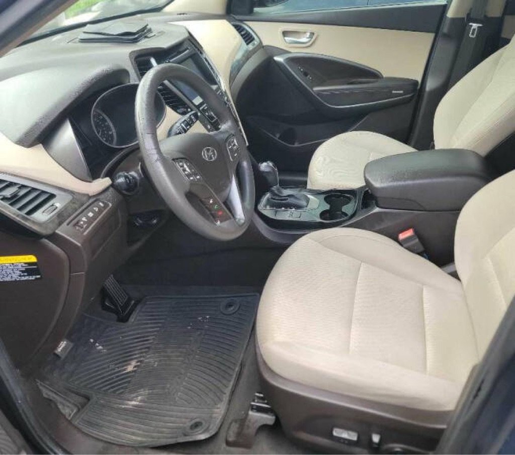 Used 2017 Hyundai Santa Fe Sport FWD image 9