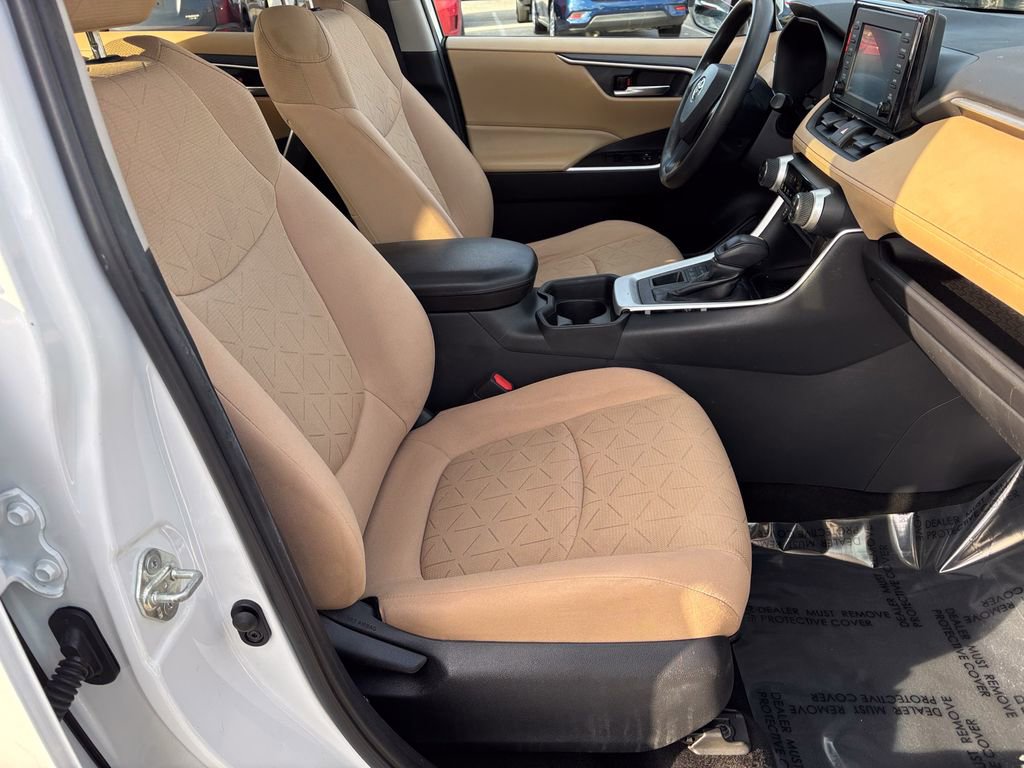 Used 2019 Toyota RAV4 XLE image 34