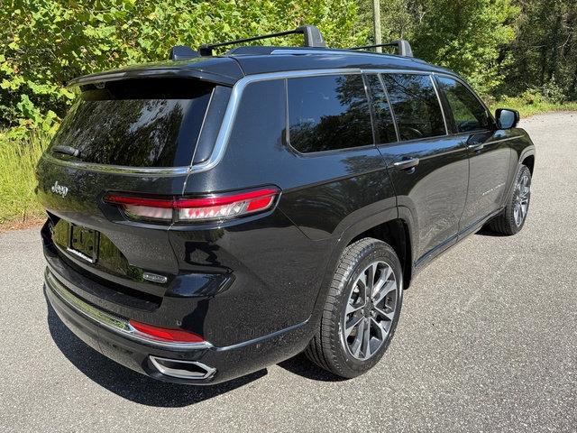 Used 2023 Jeep Grand Cherokee L Overland w/ Luxury Tech Group IV image 6