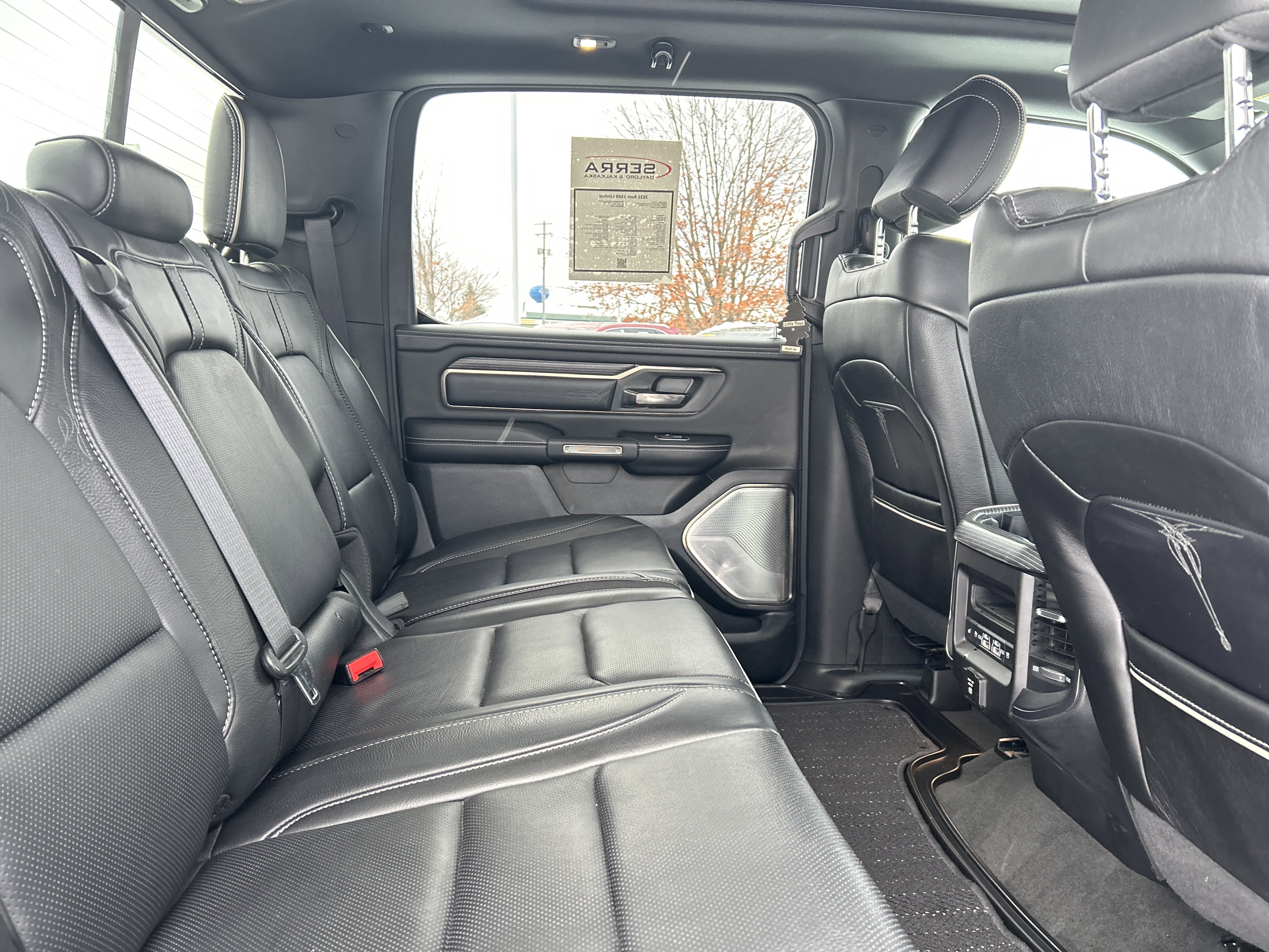 Used 2021 RAM 1500 Limited w/ Night Edition image 11