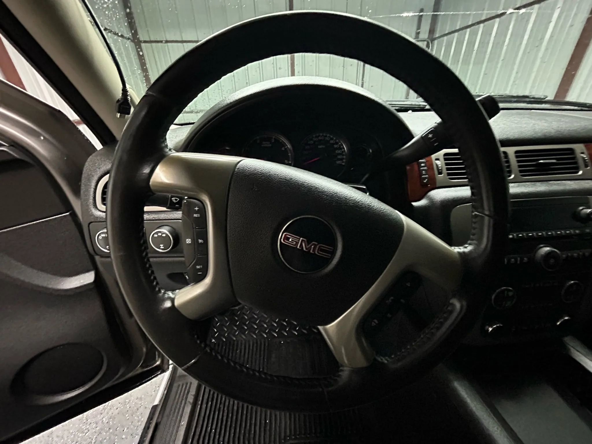 Used 2012 GMC Sierra 2500 SLT w/ SLT Convenience Package image 15