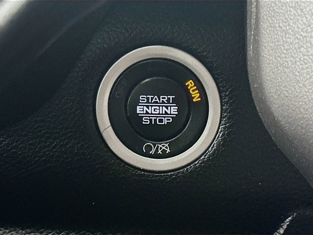 Used 2024 RAM 2500 Laramie w/ Sport Appearance Package image 28