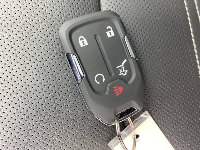 Certified 2023 GMC Terrain Denali w/ LPO, Floor Liner Package AWD/4WD image 29