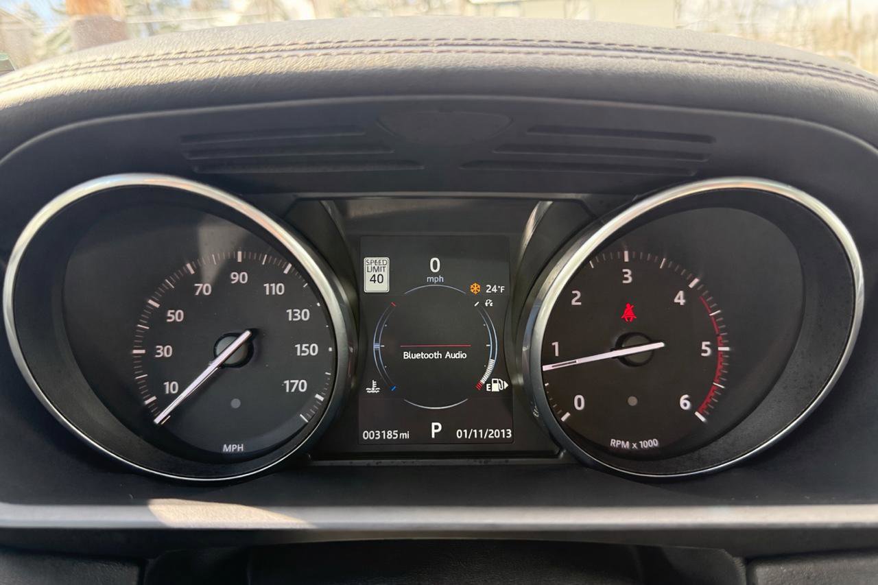 Used 2016 Land Rover Range Rover Sport HSE image 30