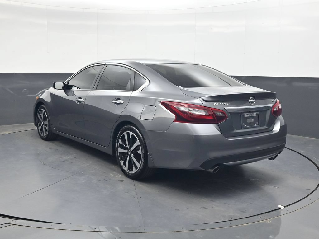 Used 2018 Nissan Altima 2.5 SR FWD image 6
