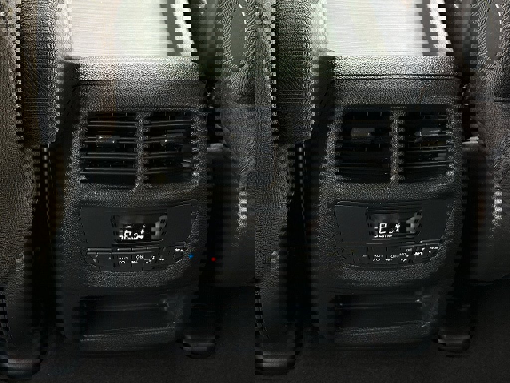 Used 2022 Honda Pilot Sport image 7