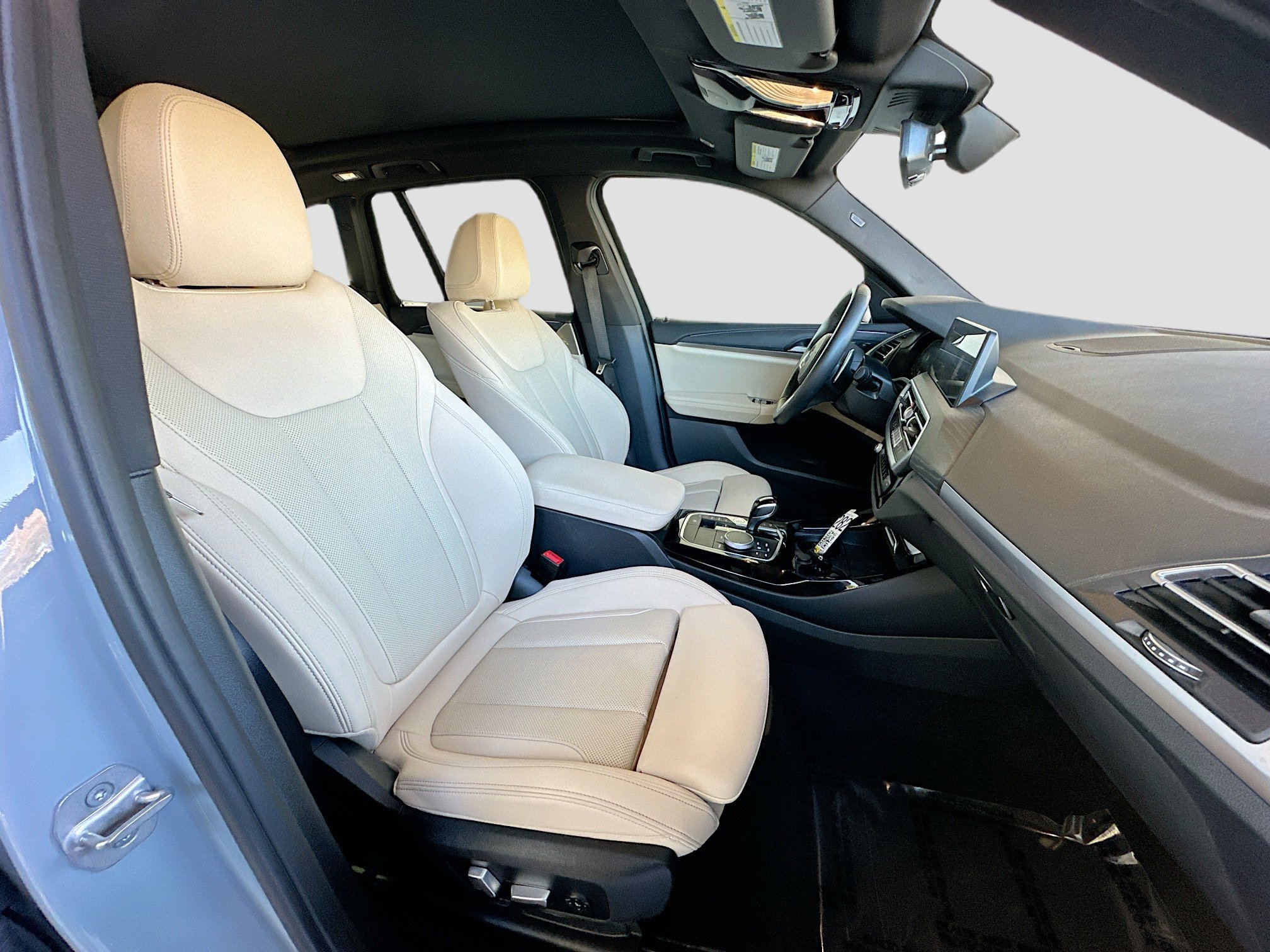 Certified 2024 BMW X3 sDrive30i w/ M Sport Package image 28