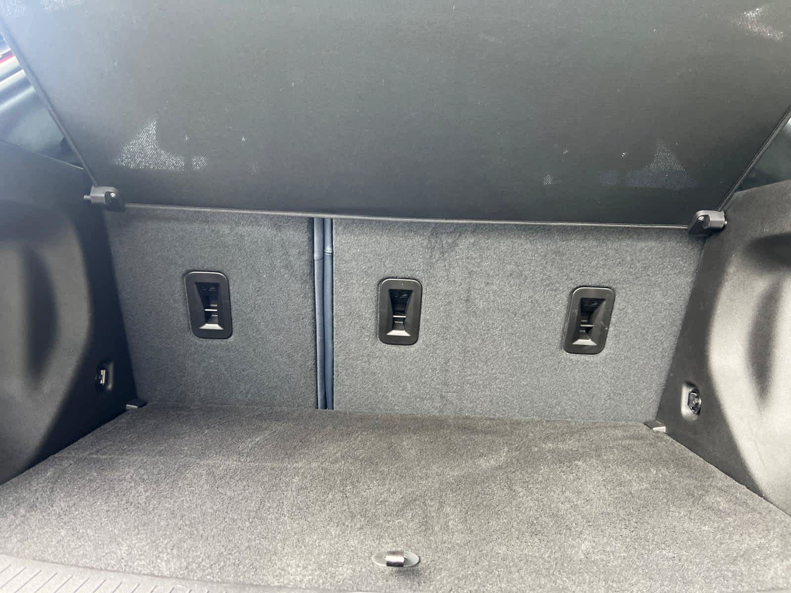 Certified 2023 Chevrolet Bolt EUV LT w/ Convenience Package FWD image 38