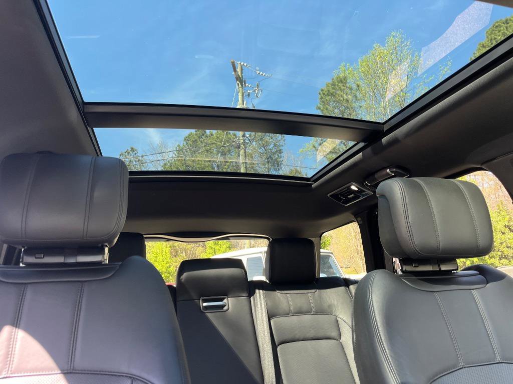 Used 2018 Land Rover Range Rover Supercharged image 42