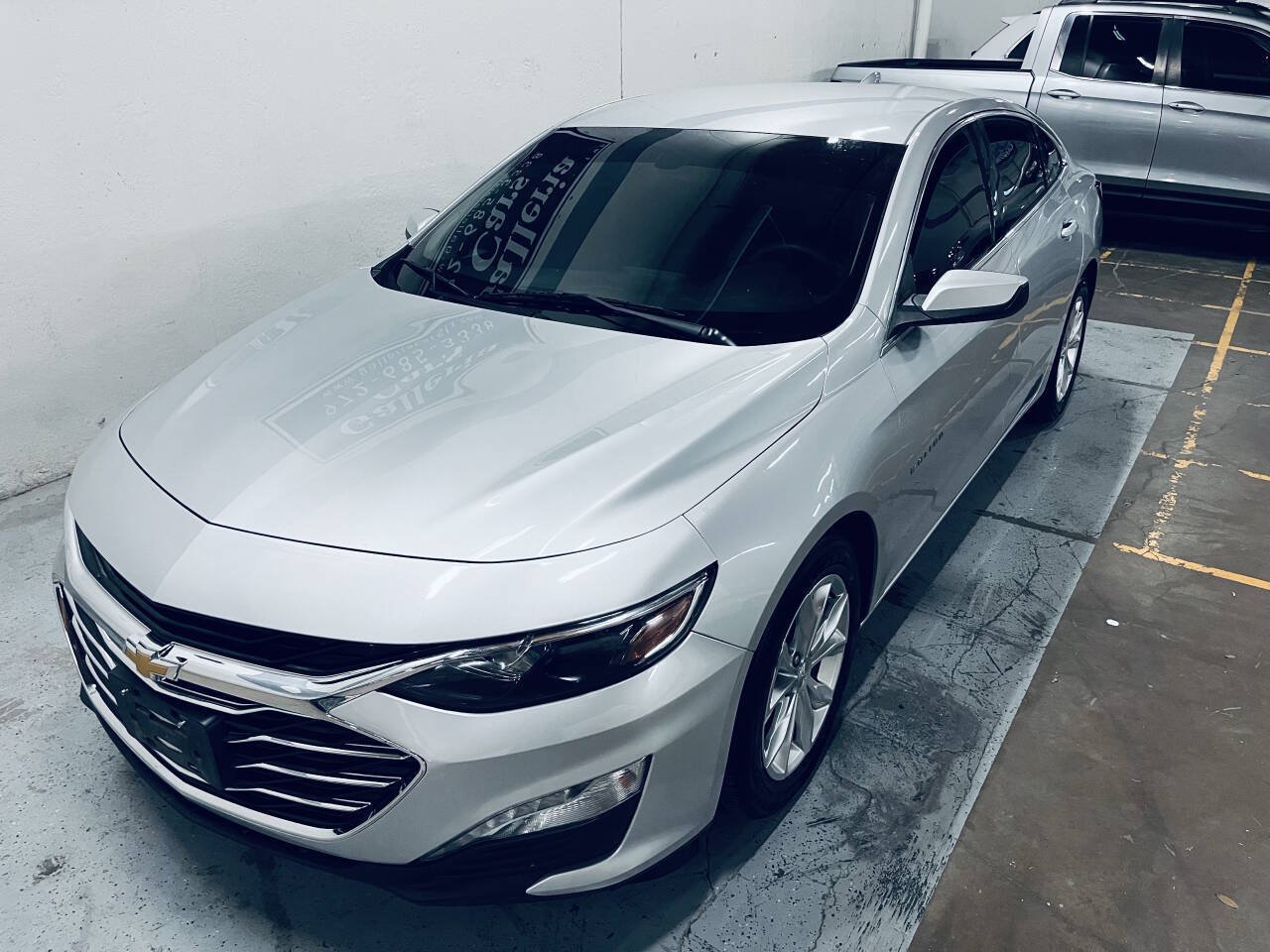 Used 2020 Chevrolet Malibu LT FWD image 3