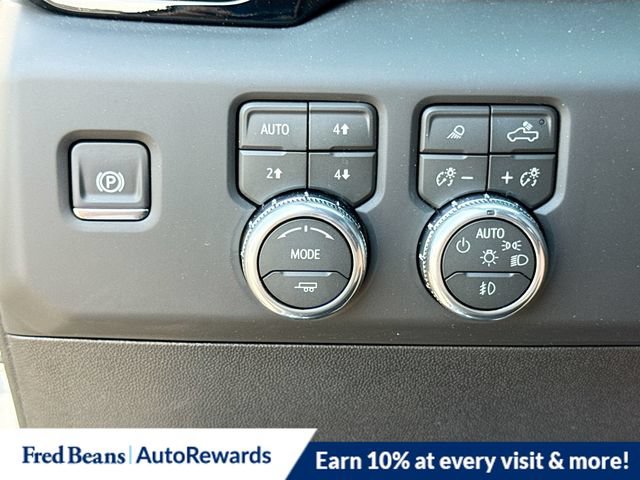 New 2026 GMC Sierra 2500 AT4 w/ Technology Package AWD/4WD image 11
