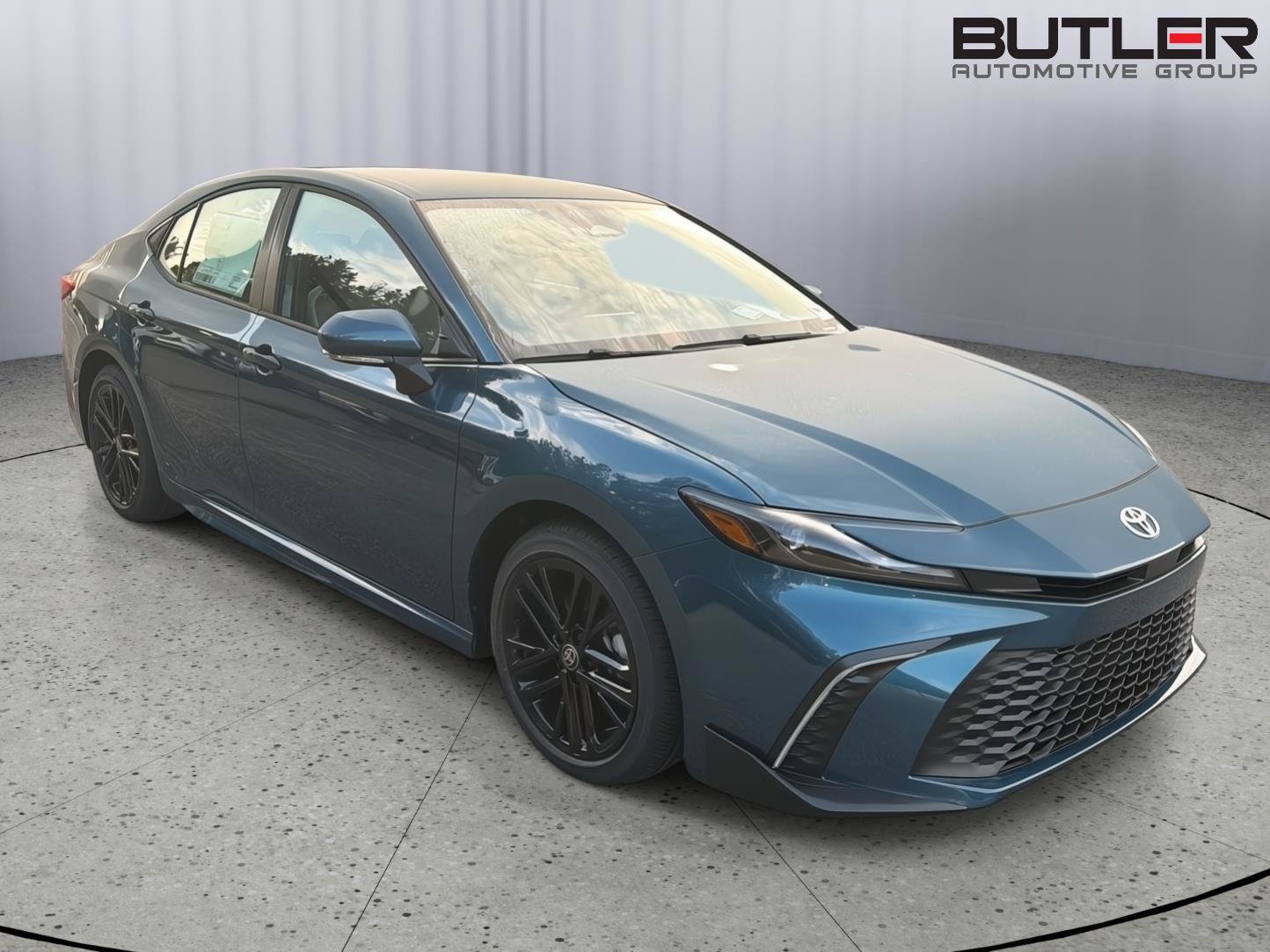 New 2026 Toyota Camry SE FWD image 8