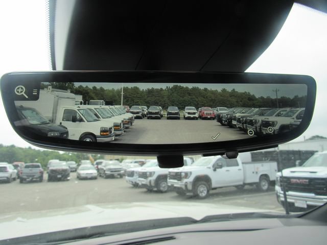 Used 2026 GMC Sierra 3500 AT4 w/ Technology Package AWD/4WD image 29
