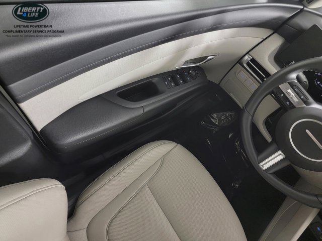 Used 2025 Hyundai Tucson SEL AWD/4WD image 32