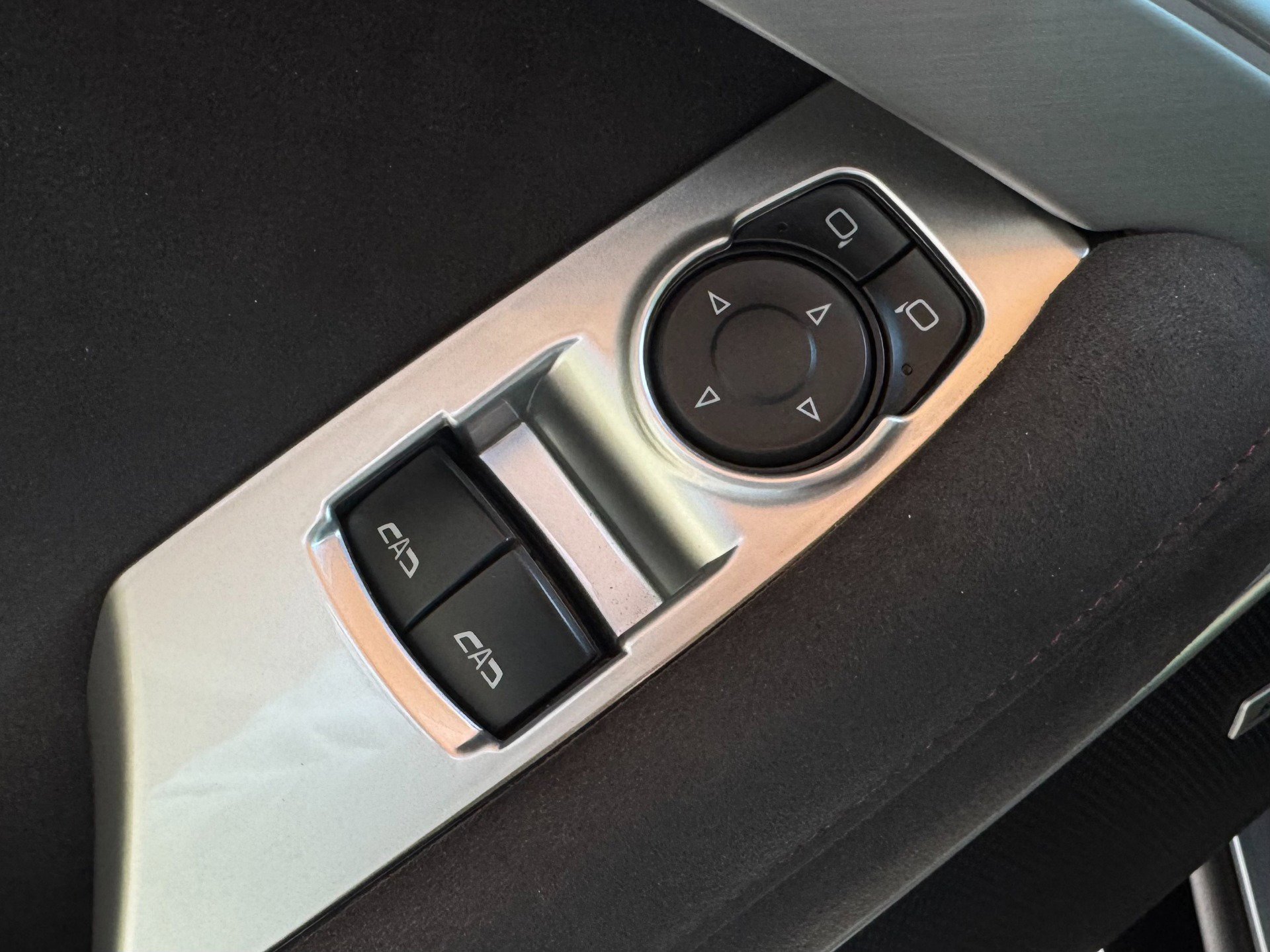 Used 2022 Chevrolet Camaro ZL1 RWD image 72