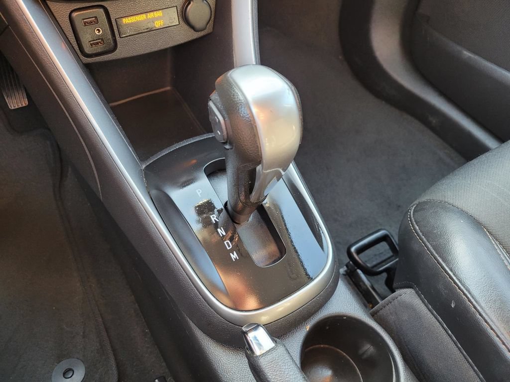 Used 2019 Chevrolet Trax LT w/ LT Convenience Package FWD image 24