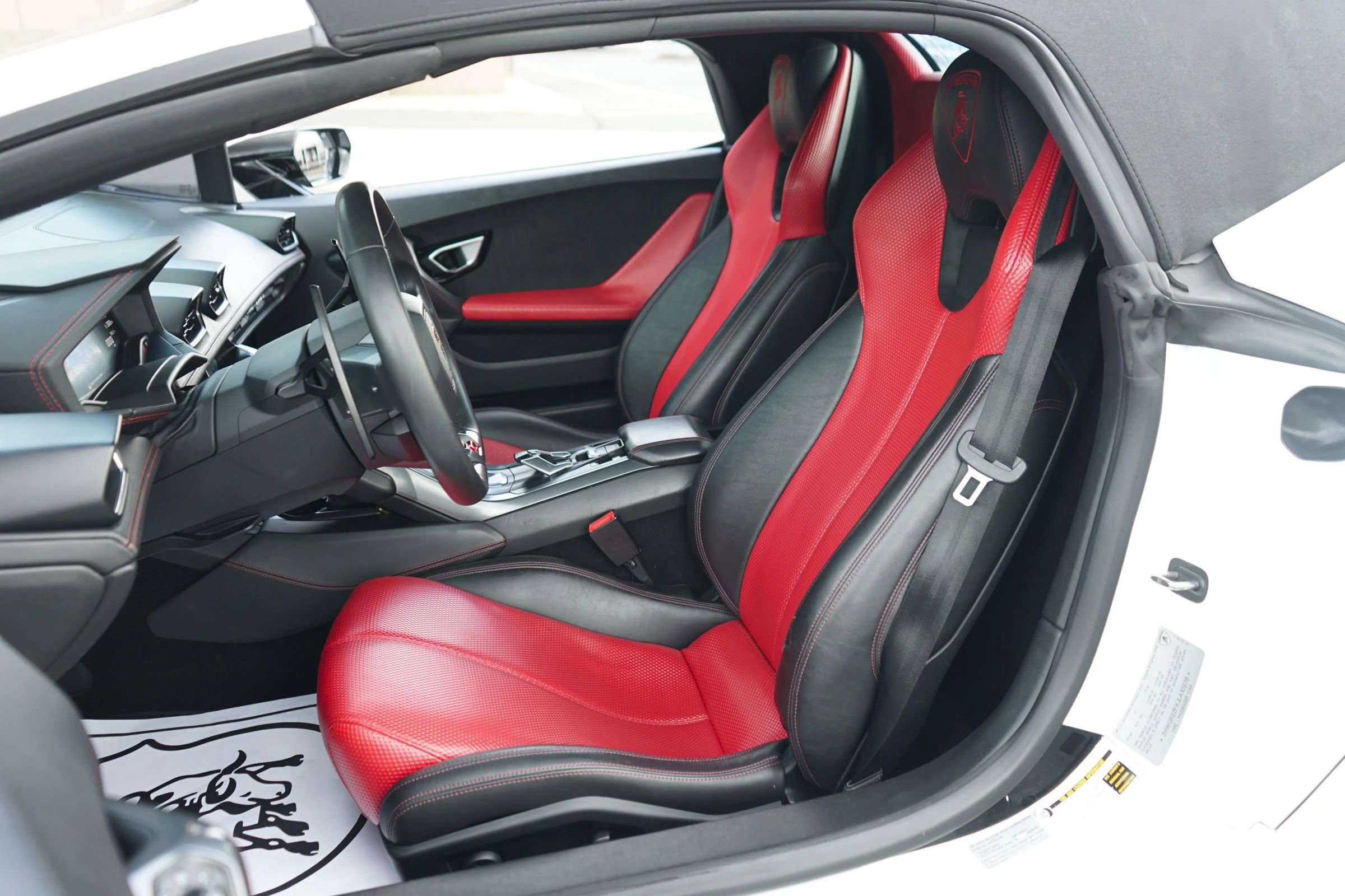 Used 2018 Lamborghini Huracan LP 580-2 image 21