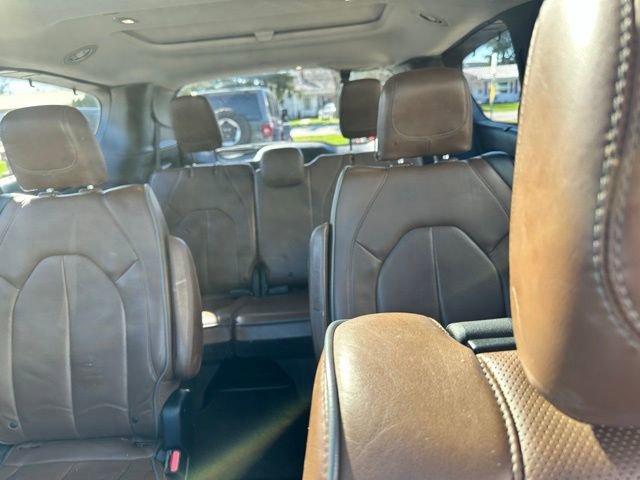 Used 2018 Chrysler Pacifica Limited w/ Tire & Wheel Group image 20