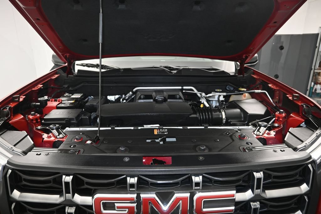 Used 2023 GMC Canyon AT4 w/ AT4 Premium Package AWD/4WD image 29