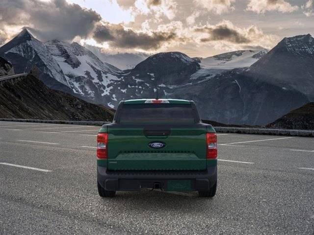 New 2025 Ford Maverick XLT image 5