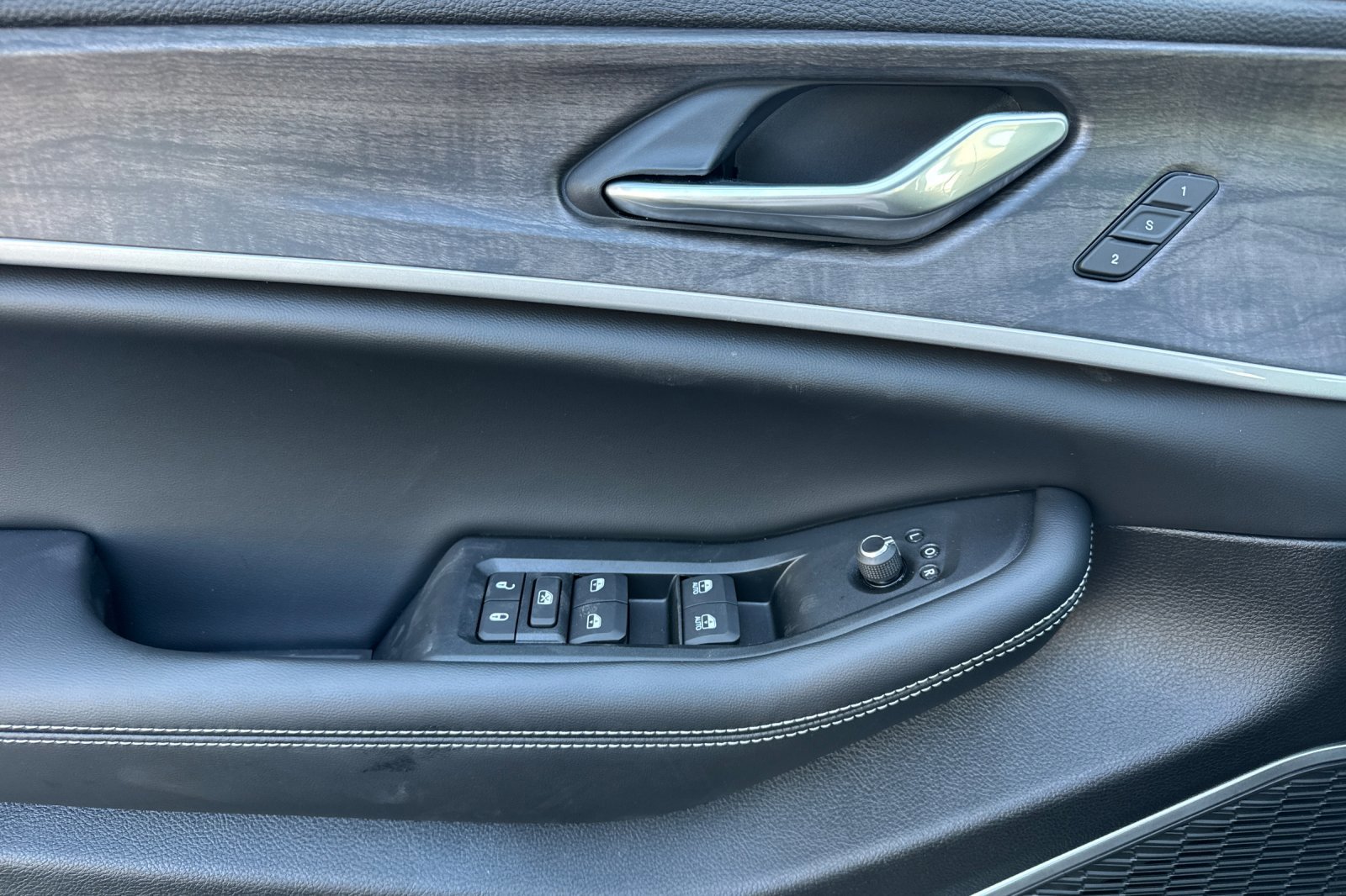 New 2026 Jeep Grand Cherokee Limited image 10