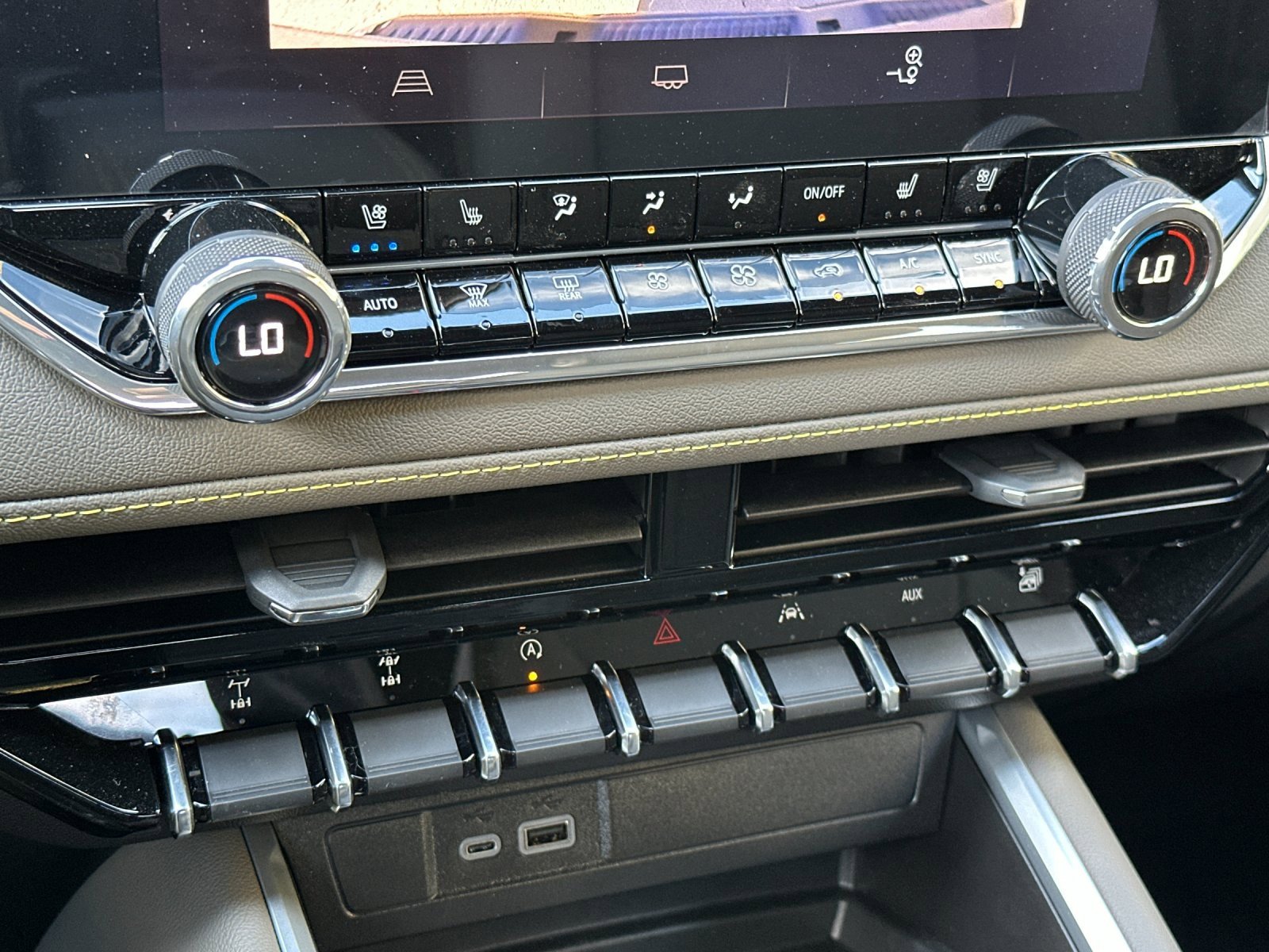 New 2026 Chevrolet Colorado ZR2 image 23