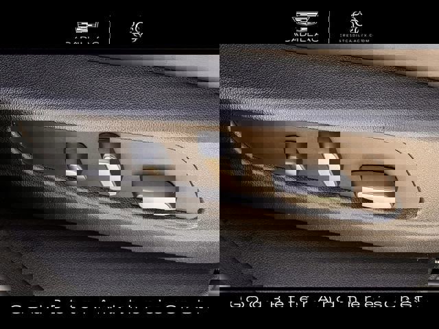 Certified 2023 Cadillac XT5 Premium Luxury image 30