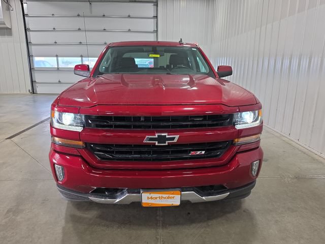 Used 2018 Chevrolet Silverado 1500 LT w/ All Star Edition AWD/4WD image 3