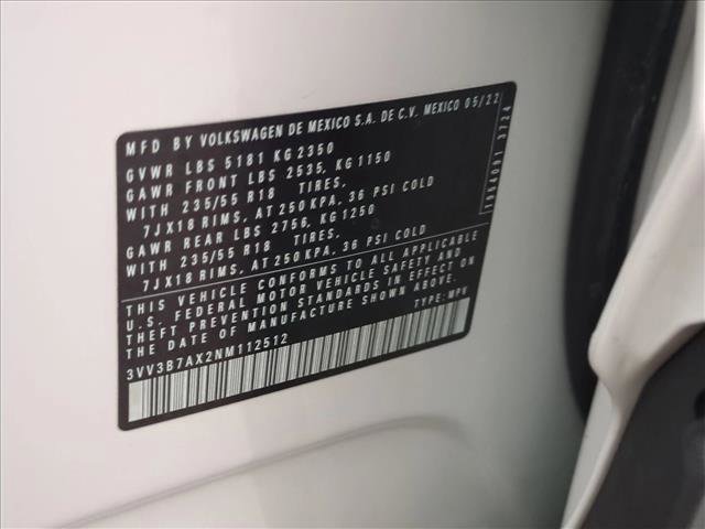 Used 2022 Volkswagen Tiguan SE image 25